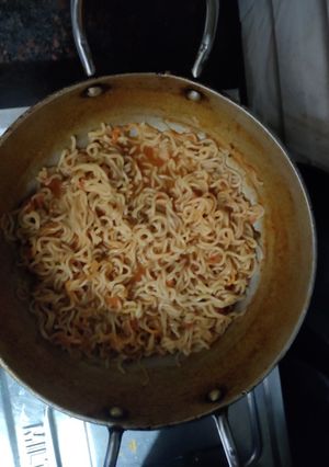 A picture of Yummy maggie.