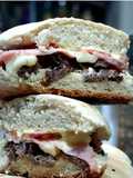 Lomito con pan casero
