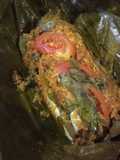 Pepes/pais ikan baung kemangi