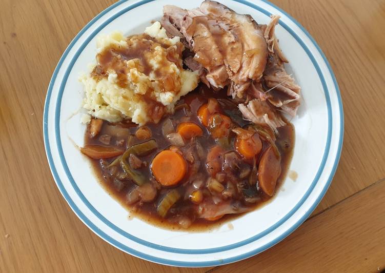 Recipe of Homemade Slow Cooker Pork &amp; Veg