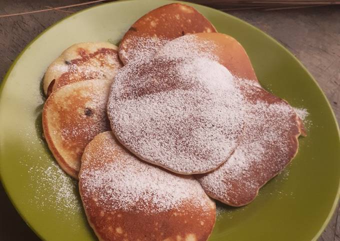 Simple Milk & Chocochips Pancake