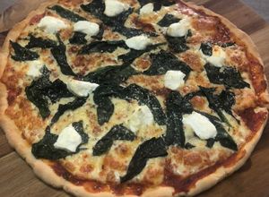 Una foto de Pizzas con masa madre