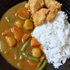 A picture of Nasi Kari ala Jepang.