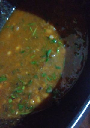 A picture of White Lobia in Gravy.