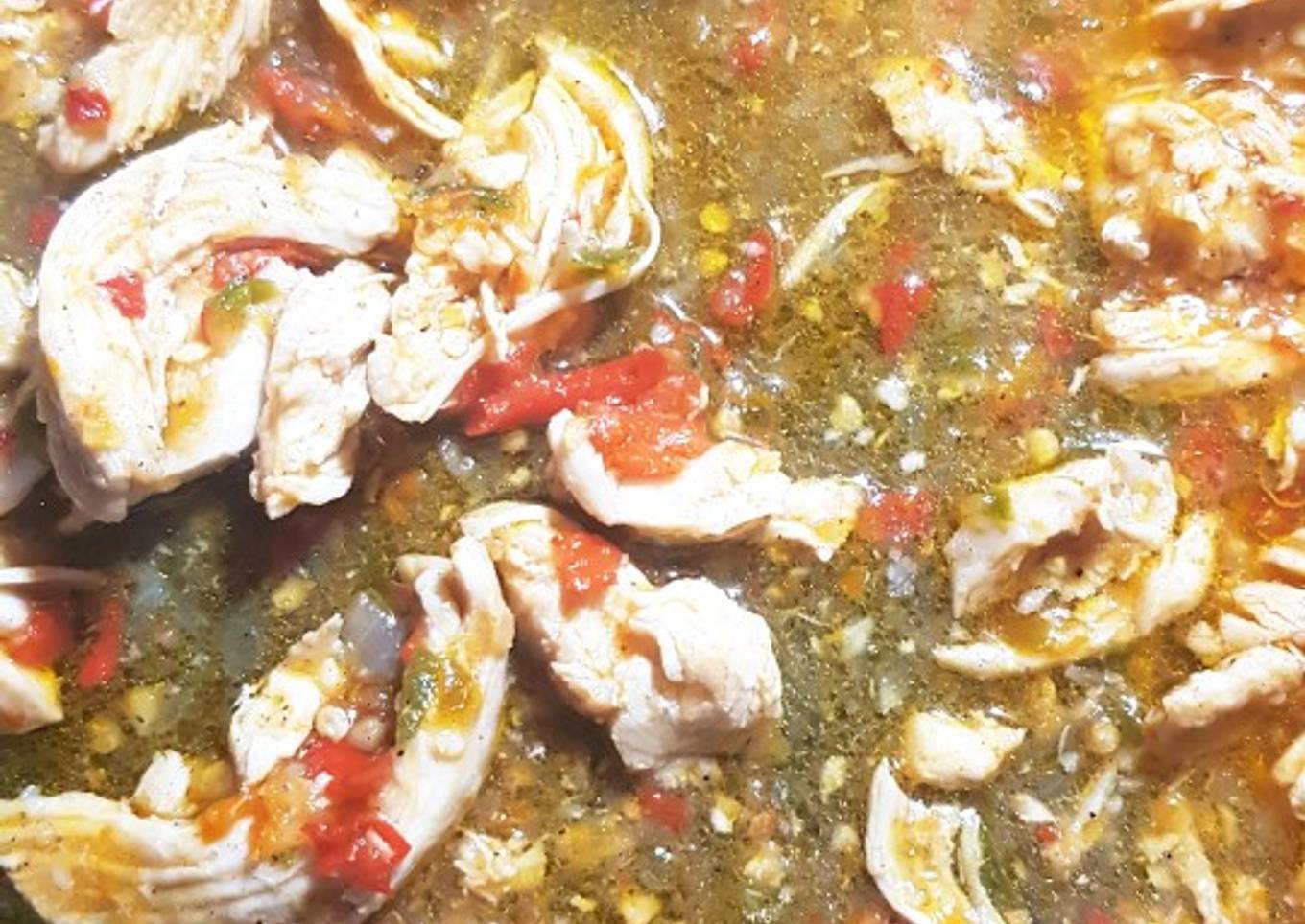 Ayam suwir balado