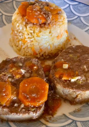 Una foto de Carne al jugo con arroz Fácil!!!