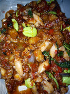 Foto resep Sambal baby cumi terong pete