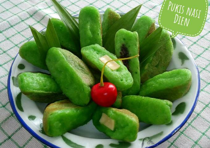 Langkah Mudah untuk Membuat Pukis nasi pandan, Enak Banget