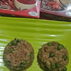 A picture of Banarasi style chura \ poha Matar.