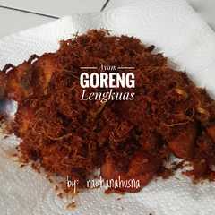 A picture of Ayam Goreng Lengkuas.