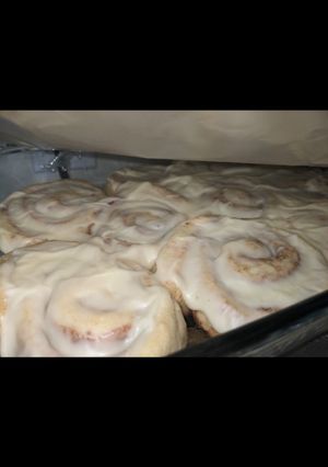 A picture of Cinnabon Style Cinnamon Rolls.