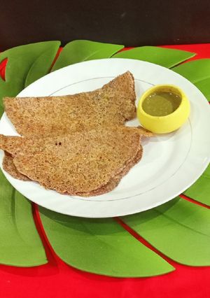A picture of Healthy Ragi Flakes Chilla.