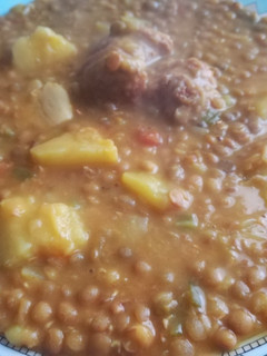 Una foto de Lentejas con verduras en olla rápida