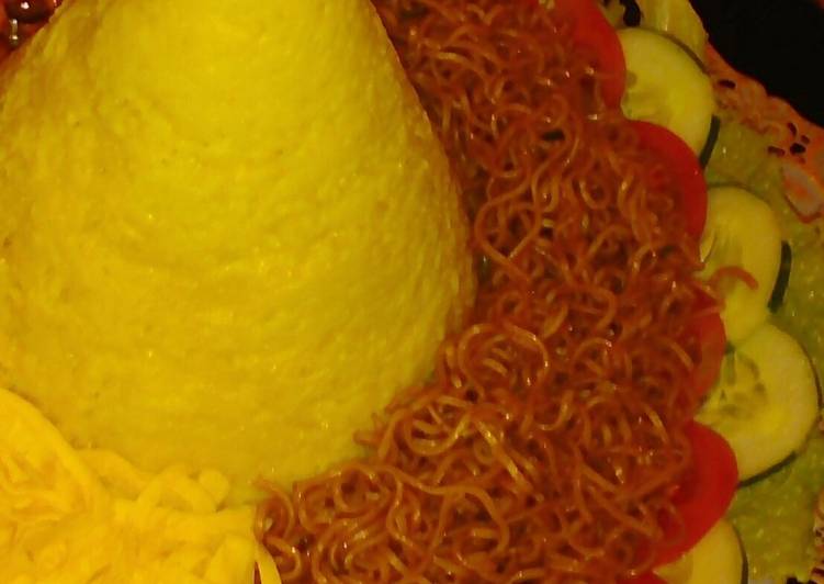 Resep Mie telur pedamping nasi kuning (tips masak porsi besar) Anti Gagal