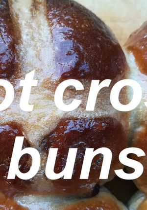 A picture of Hot cross buns.