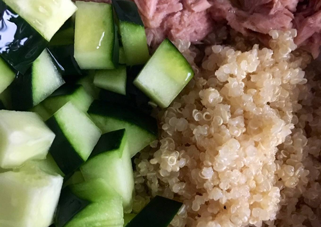 Bowl de quinoa, atún y pepino