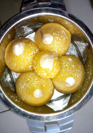 A picture of Eba.