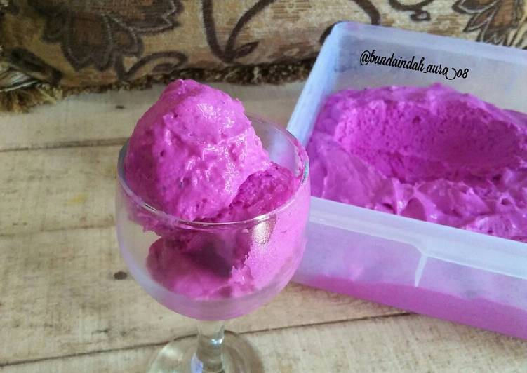 Langkah Mudah untuk Membuat Es Krim Buah Naga, Lezat Sekali