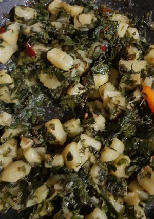 A picture of Alo methi.