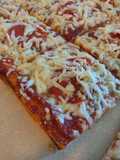Cold Topping "Pittsburgh-Style" Tray Pizza