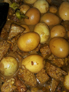 Foto resep Semur telur dan tempe