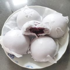 A picture of Pao.