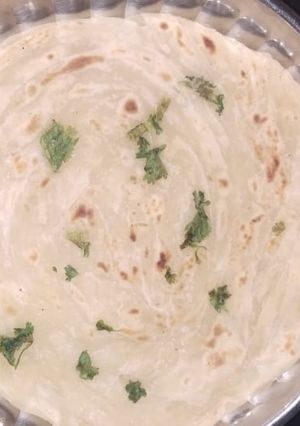 लच्छा पराठा (Lachha Paratha Recipe in Hindi) रेसिपी मुख्य फोटो