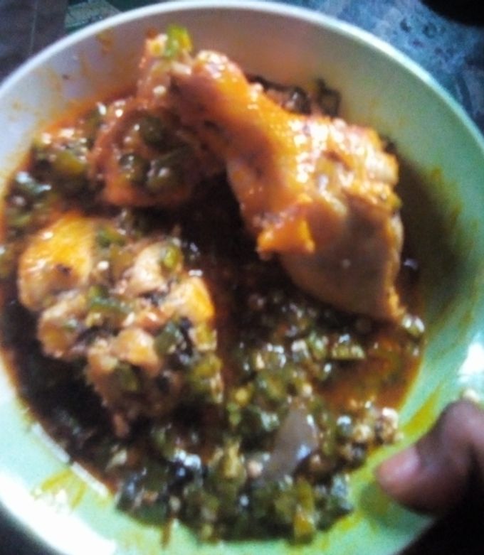 A picture of Okra soup and chicken 😍.