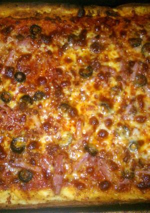 A picture of easy crispy crust pizza dough.