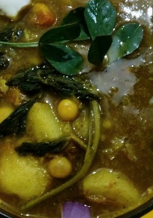 A picture of Methi ghugni.