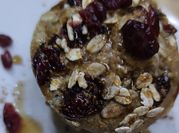 Una foto de muffins de avena y blueberry
