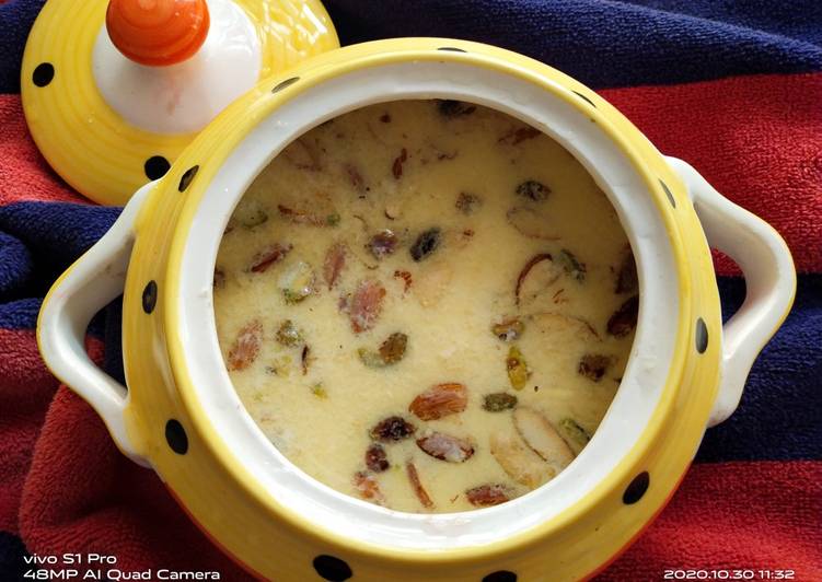 Recipe of Ultimate Rabri keer loaded with dry fruits and Ghee 🤗🤗