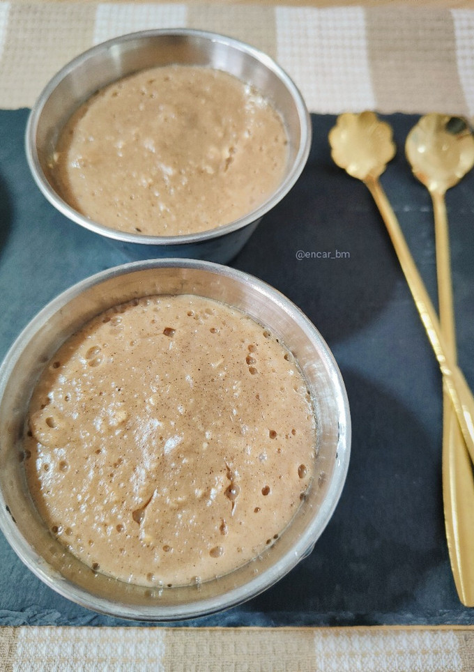 Una foto de Postre de maizena y avena
