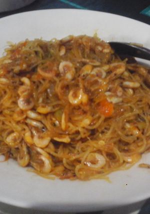 Foto resep Udang dan mie saus manis pedas alaNia