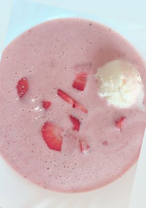 Eperkrémleves🍓 recept fotója