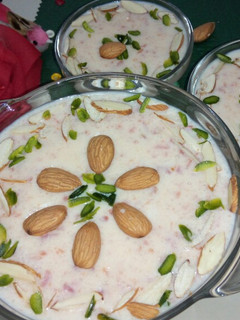 गाजर की खीर (Gajar Ki Kheer recipe in Hindi) रेसिपी मुख्य फोटो