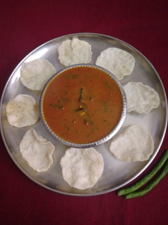 *க்ரீன் லாங் காராமணி வத்தக்குழம்பு* செய்முறை முக்கிய புகைப்படம்