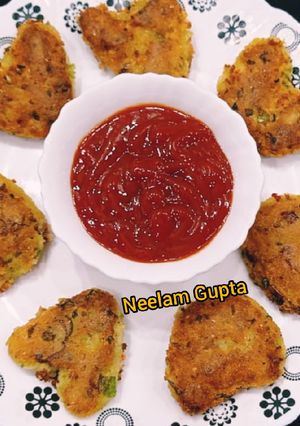 सूजी और सब्जी के कटलेट (Semolina Veg Cutlets Recipe In Hindi) रेसिपी मुख्य फोटो