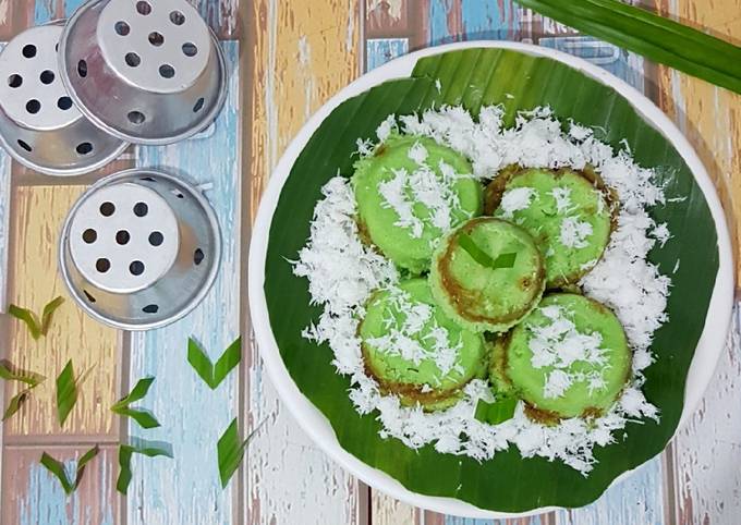 Kue Putu Tanpa Bambu