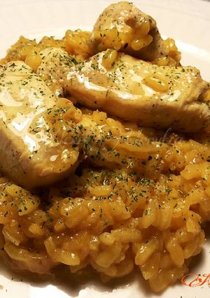Foto principal de Arroz meloso con pechuga de pollo al curry y un toque de garam masala