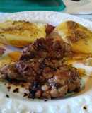 Papas y ajos al plomo con mollejas a la chapa