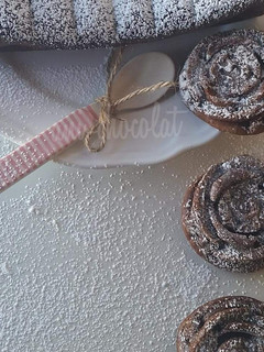 Una foto de Bizcocho de chocolate sin gluten (solo 3 ingredientes)