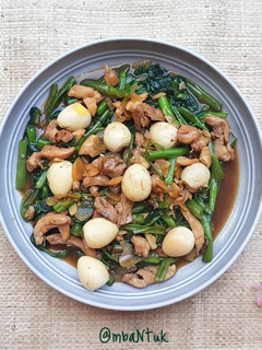 Foto resep Kangkung Cha Ayam dan Telur Puyuh ala Resto