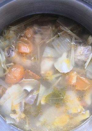 A picture of Tom Yum Goong.
