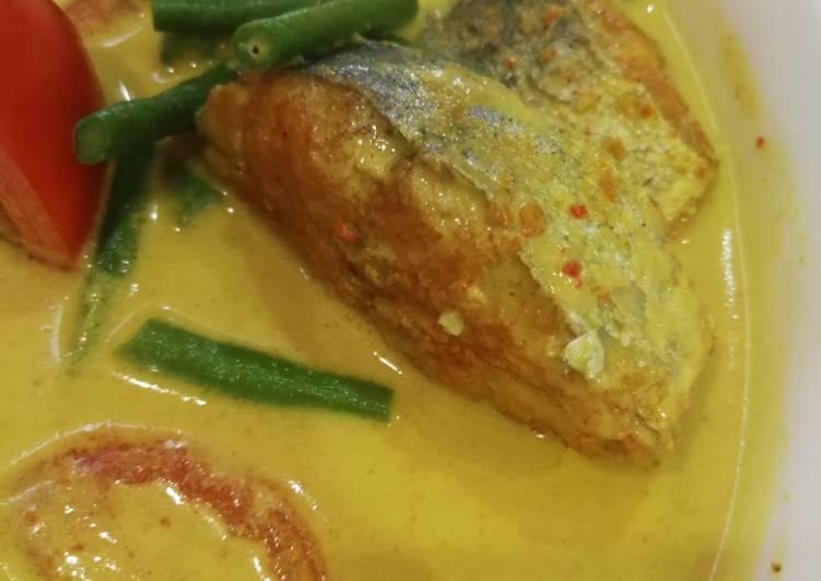 Tutorial membuat Gulai ikan tenggiri - Resepi Kuliner Melayu