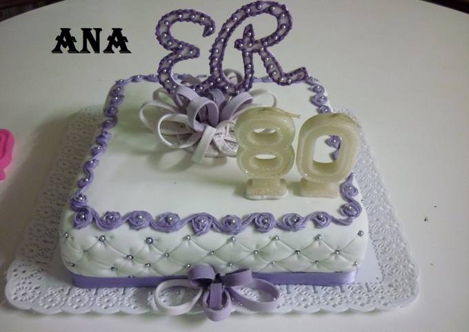 Torta cumpleaños de 80 para mujer Receta de GRINGA- Cookpad