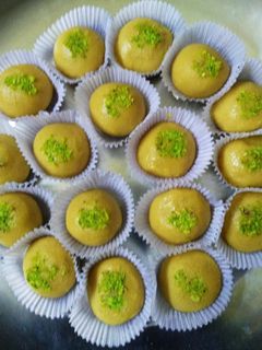 নলেন গুড়ের সন্দেশ রেসিপির প্রধান ছবি