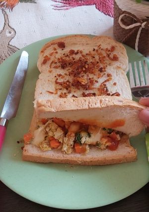 Foto resep Sandwich roti gandum isi orak arik telur