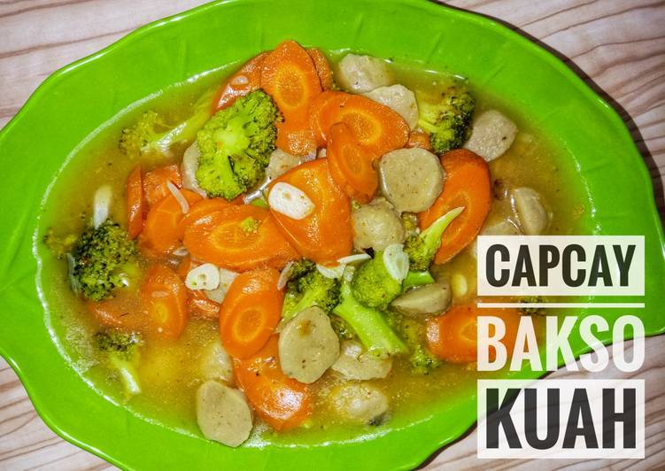 Bagaimana Menyiapkan Capcay Bakso Kuah Lezat