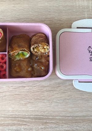 A picture of Banana Crepes (Russian Blinis) with Fruit Fillings.